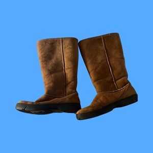 Ugg boots size 9